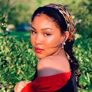 Meet your Posher, Asia